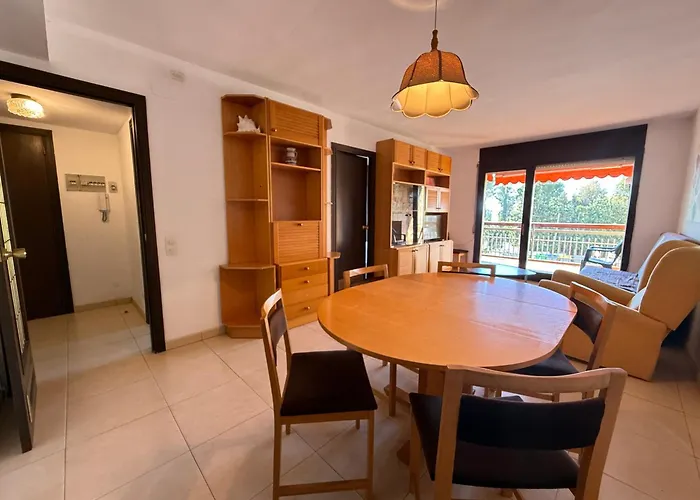 Agi Parramon A Apartmán Roses